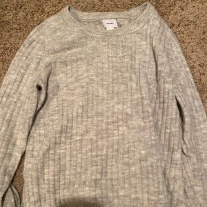 Old navy sweater